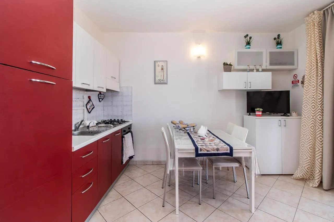 Villa Frisaia F3 à Isola Rossa  Hébergement de vacances